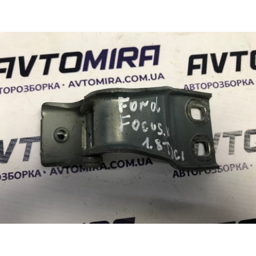 Петля крышки багажника Ford Focus 2 HB 2005-2010 3M51R42900AF